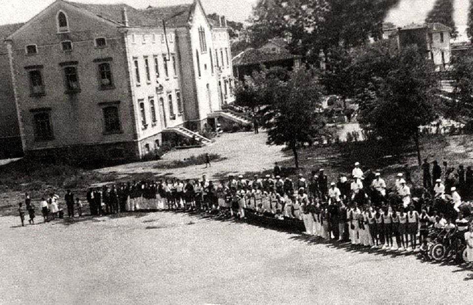 Izmit Necatibey İlkokulu